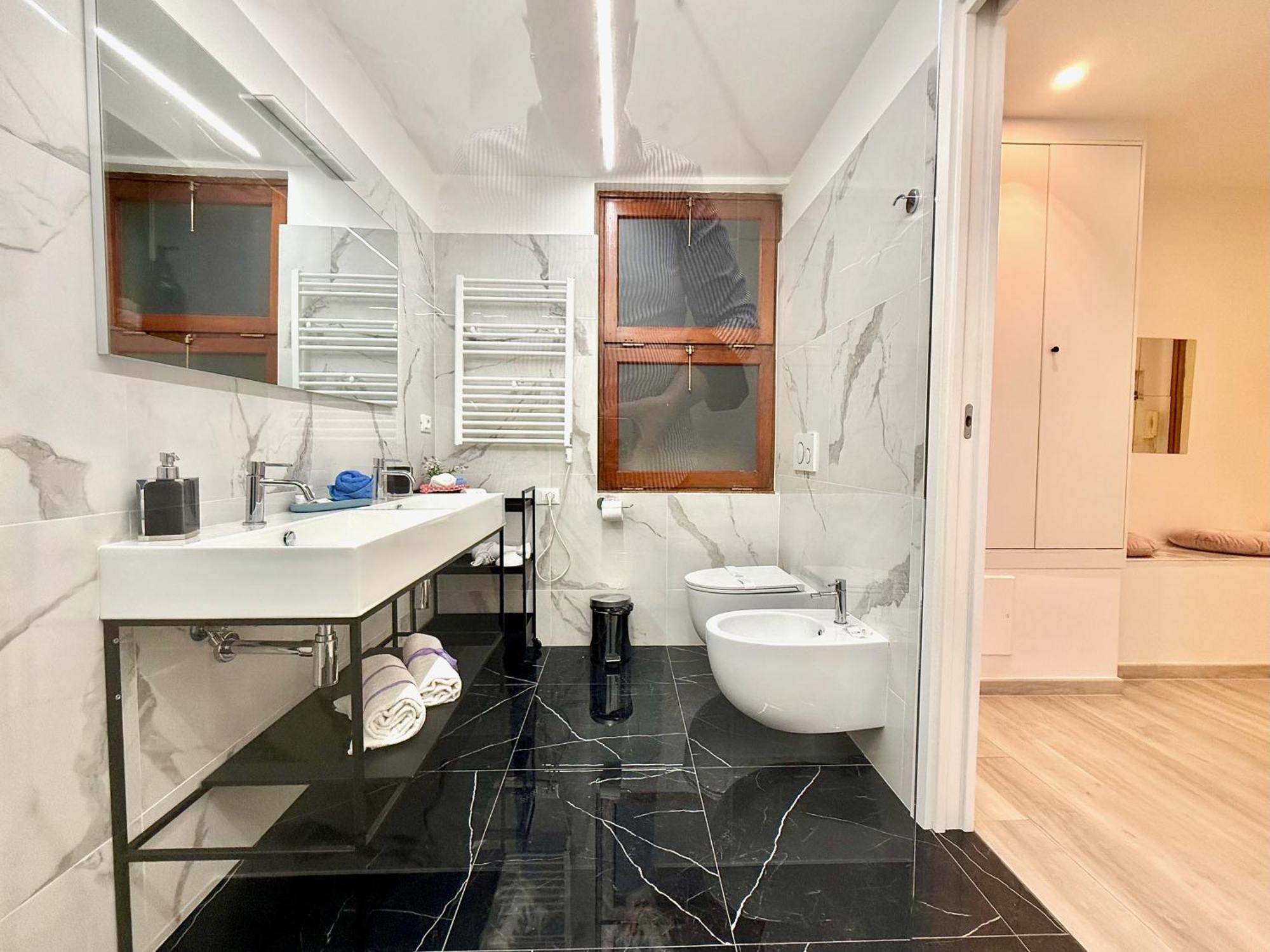 Appartement Dimora Sottoripa 51 Di Fronte Acquario - Genovabb It Gênes